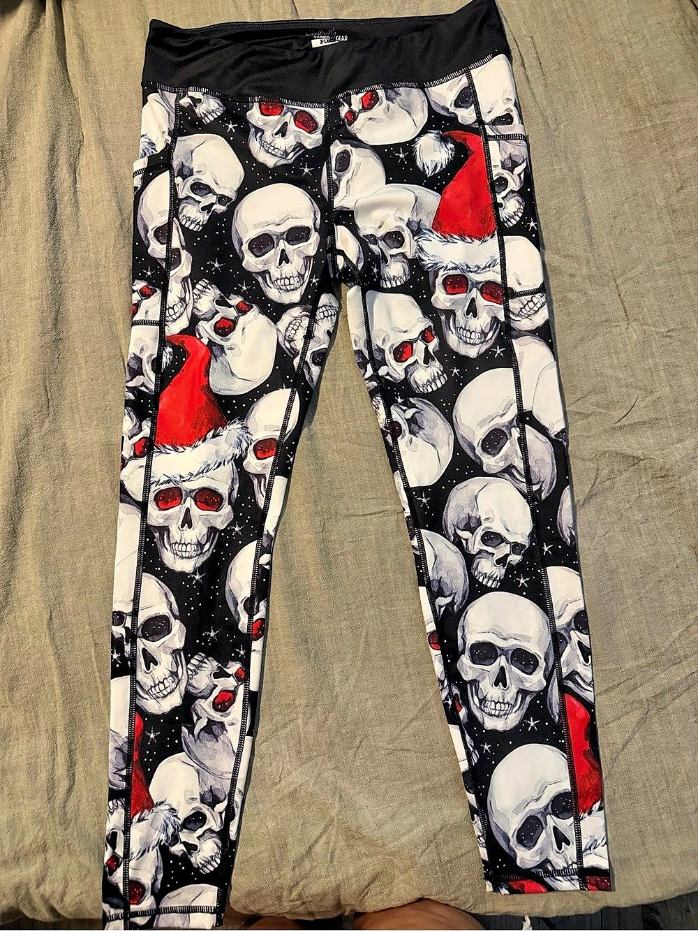 New Constantly Varied Gear Naughty List Leggings Black & Red XL